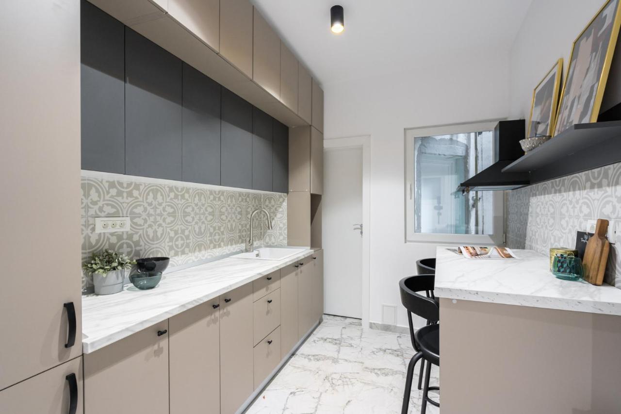 Crystal 3Bdr Apartment In Center Bukarest Exterior foto