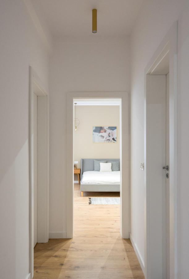 Crystal 3Bdr Apartment In Center Bukarest Exterior foto